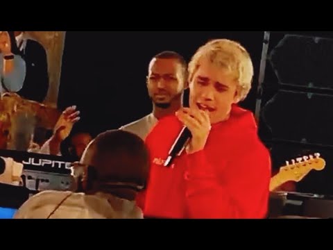 Justin Bieber Sings “Never Would Have Made It” At Kanye’s Church Service