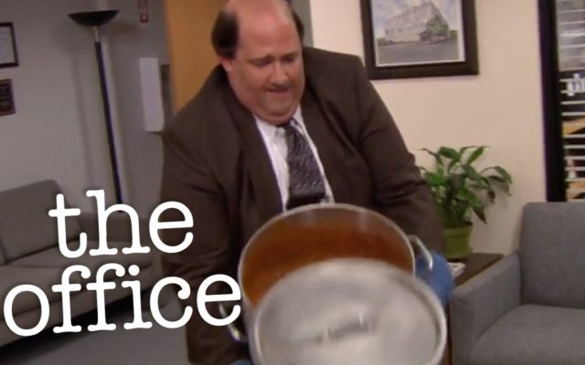 Kevin from “The Office” Now Endorses Bush’s Baked Beans with His Famous Chili Recipe