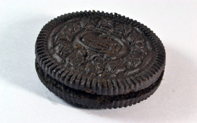 People Are Dipping Their Oreos In WHAT?