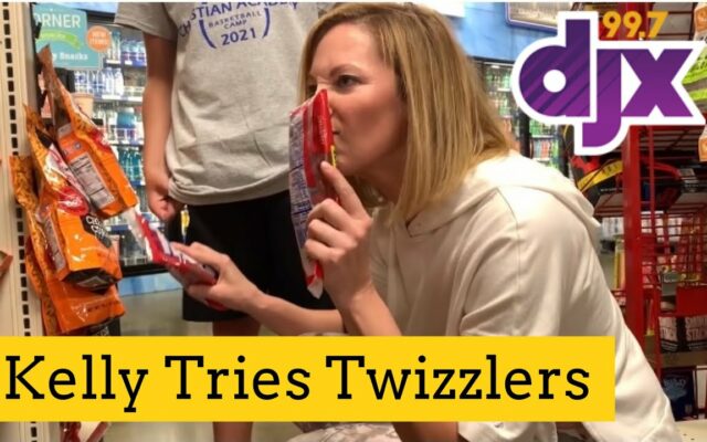 Kelly Tries Twizzlers For The First Time…EVER