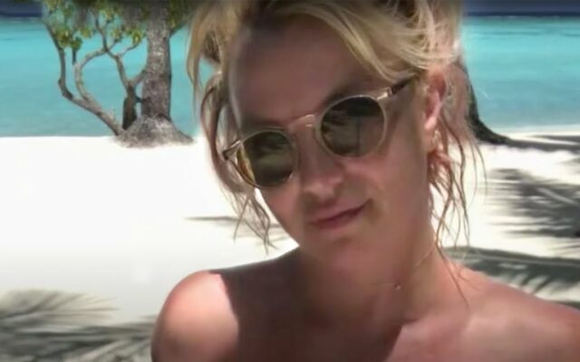 Britney Spears Is Baring All On Vacation