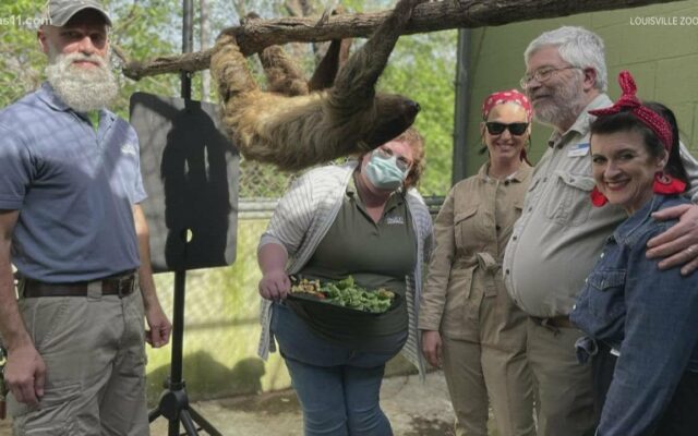 Katy Perry Visits Louisville Zoo