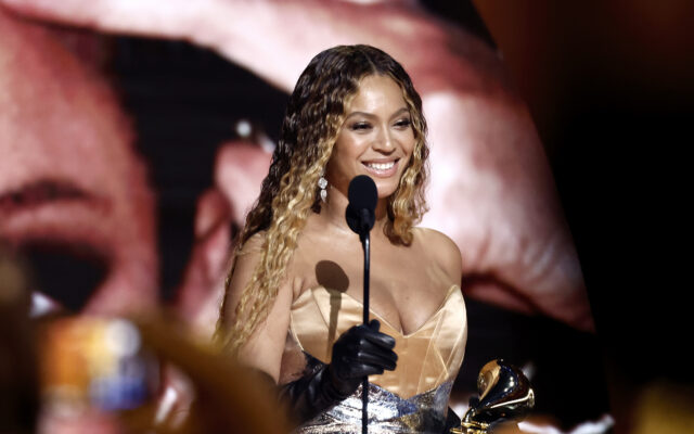 Beyoncé Donating $2 Million From Renaissance Tour To Students