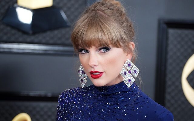 Update On Woman Suing Taylor Swift Over ‘Lover’ Book